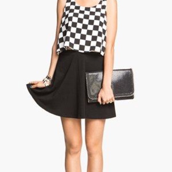 Lily White basic black skater skirt - Picture 2 of 2